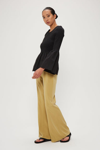 THIRD FORM FULL FORM SHIRRED BLOUSE | BLACK