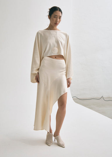 THRESHOLD FLOW SKIRT | VANILLA - THIRD FORM