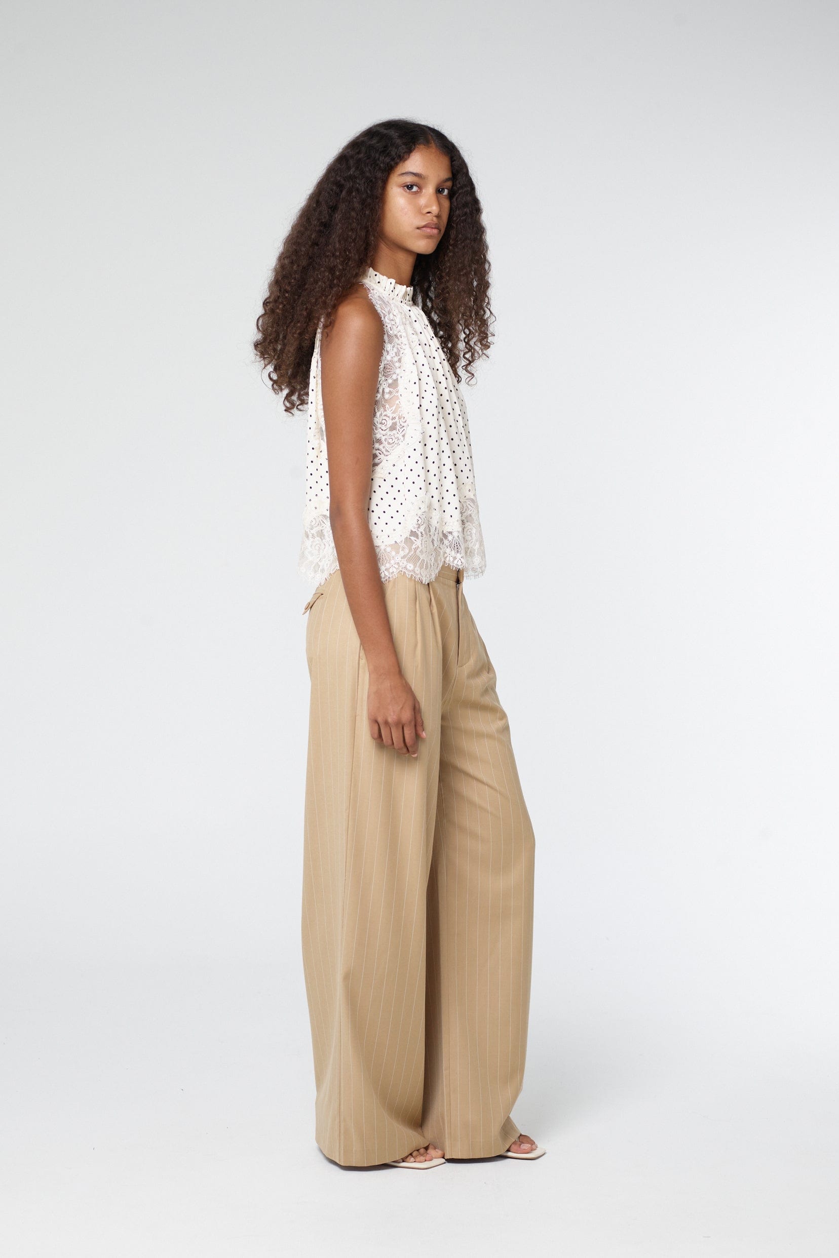 VISIONS LACE TOP CREAM POLKA DOT THIRD FORM Women's