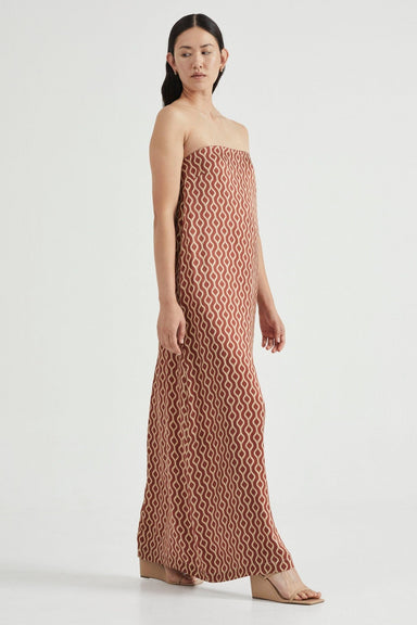 VOYAGE STRAPLESS MAXI | TILE - THIRD FORM