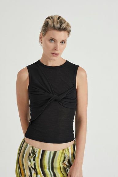 THIRD FORM WIND THROUGH TANK | BLACK
